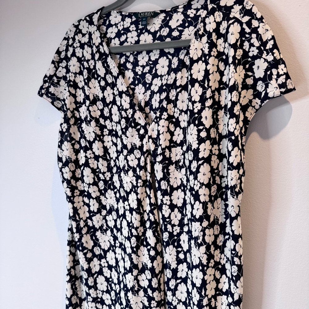 Ralph Lauren Black and White Fitted Blouse